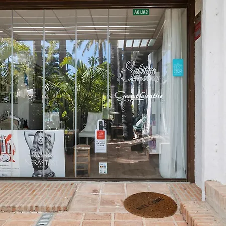 Apartment La Alcazaba Flat With Pool In - Ref M47 Marbella