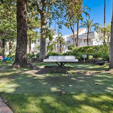 Apartment La Alcazaba Flat With Pool In - Ref M47