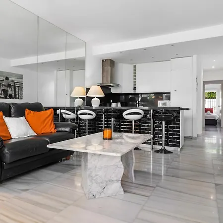 La Alcazaba Flat With Pool In - Ref M47 Apartment Marbella