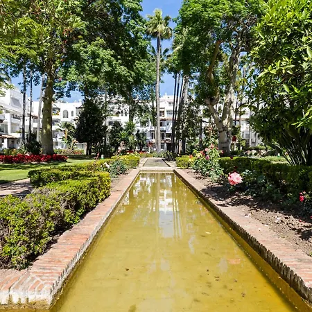 Apartment La Alcazaba Flat With Pool In - Ref M47 *