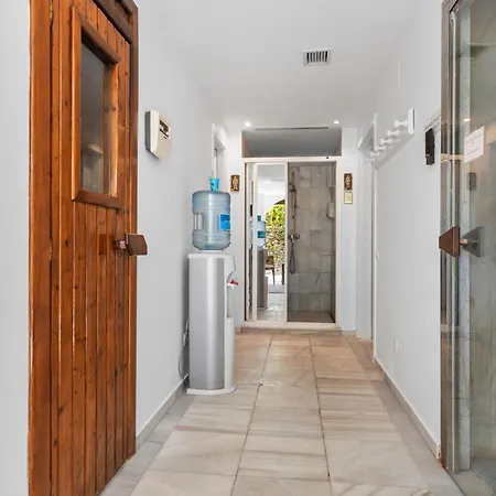 La Alcazaba Flat With Pool In - Ref M47 Apartment *