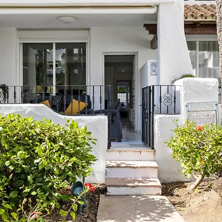 Apartment La Alcazaba Flat With Pool In - Ref M47 Marbella
